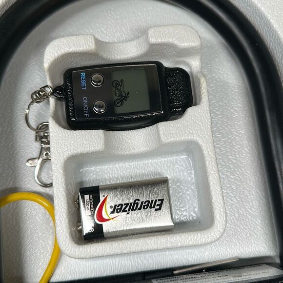 Bully Locks S-808 Alarm Lock With Pager Reminder Lanyard 100+dB - Picture 3 of 10